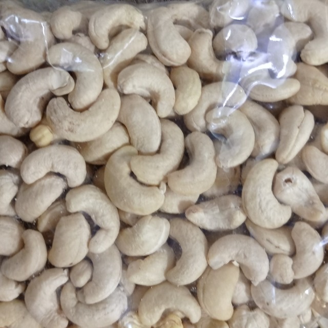 Premium Quality Cashews 500 Grams